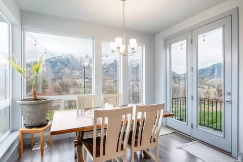 Dining - 262 N Santa Fe Dr, Mapleton, UT 84664 photo 1 of 1
