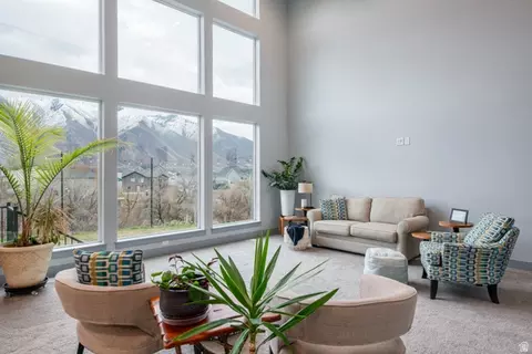 Living - 262 N Santa Fe Dr, Mapleton, UT 84664 photo 1 of 2