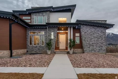 Exterior - 262 N Santa Fe Dr, Mapleton, UT 84664 photo 7 of 7