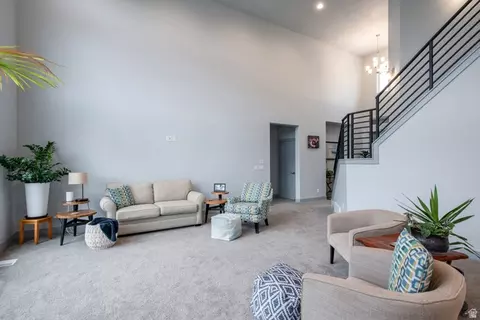 Living - 262 N Santa Fe Dr, Mapleton, UT 84664 photo 2 of 2