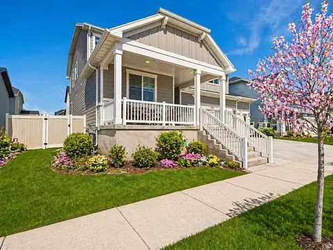 1976 W 850 N, Layton, UT 84041