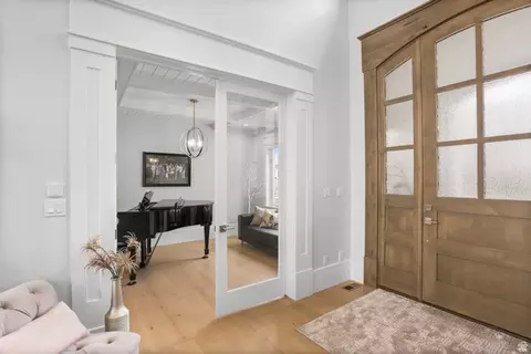 Entry Way - 1354 S 800 E, Mapleton, UT 84664 photo 2 of 13