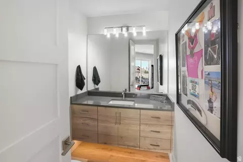 Bath - 1354 S 800 E, Mapleton, UT 84664 photo 10 of 13