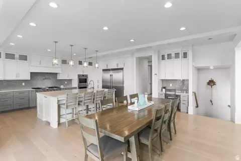 Dining - 1354 S 800 E, Mapleton, UT 84664 photo 2 of 2