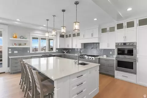 Kitchen - 1354 S 800 E, Mapleton, UT 84664 photo 2 of 9