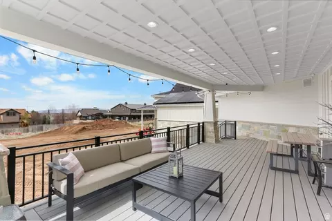 Exterior - 1354 S 800 E, Mapleton, UT 84664 photo 8 of 20