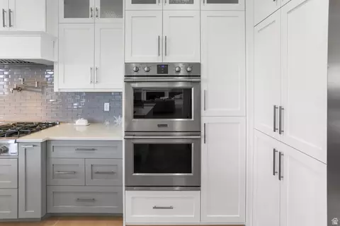 Kitchen - 1354 S 800 E, Mapleton, UT 84664 photo 5 of 9