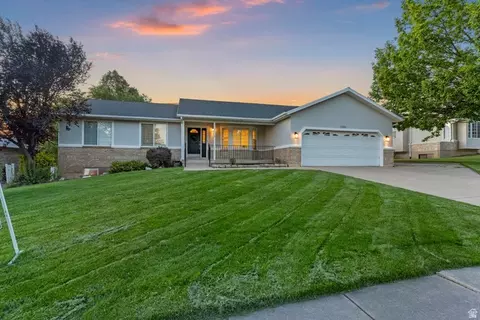 1351 E Baer Rd, Fruit Heights, UT 84037