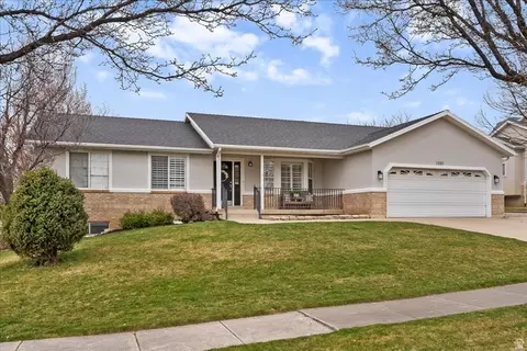 1351 E Baer Rd, Fruit Heights, UT 84037