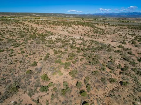 Undisclosed, Roosevelt, UT 84066 photo 32