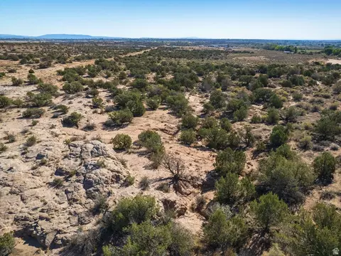 Undisclosed, Roosevelt, UT 84066 photo 26