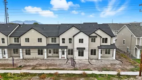 71 E 1225 S, Tremonton, UT 84337