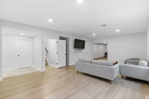 Living - 2313 E Patriot Dr, Eagle Mountain, UT 84005 photo 3 of 4