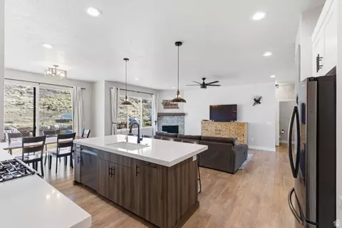 Kitchen - 2313 E Patriot Dr, Eagle Mountain, UT 84005 photo 1 of 6