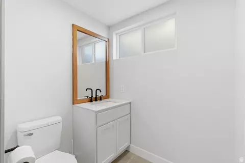 Bath - 2313 E Patriot Dr, Eagle Mountain, UT 84005 photo 7 of 7