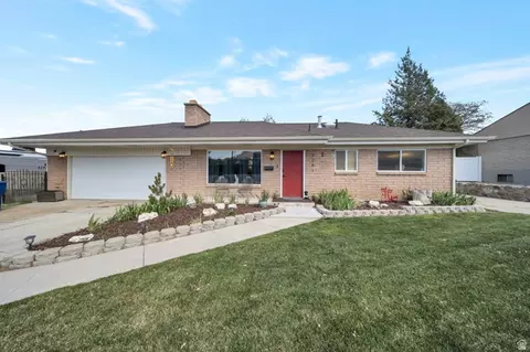 3281 S Broadway St, Magna, UT 84044