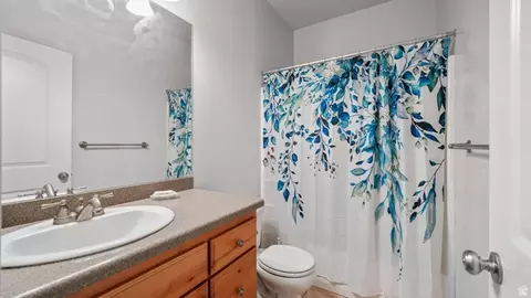 Bath - 45 N 970 W, Orem, UT 84057 photo 1 of 4