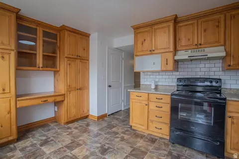 Kitchen - 513 N 400 E #14B, Bountiful, UT 84010 photo 3 of 5