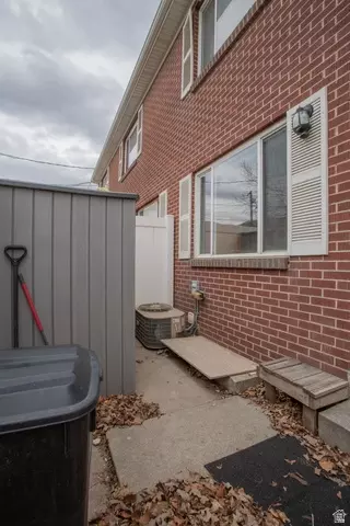 Exterior - 513 N 400 E #14B, Bountiful, UT 84010 photo 4 of 4