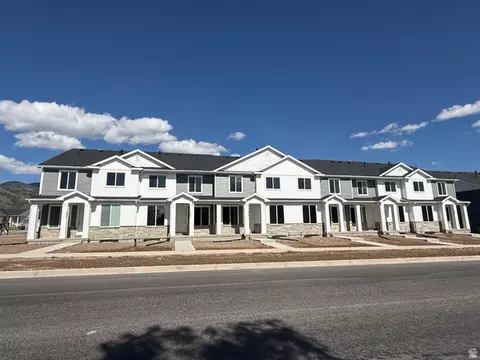 Exterior - 813 S 270 E #3, Smithfield, UT 84335 photo 1 of 5
