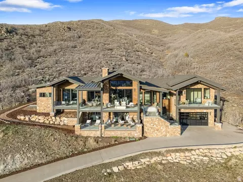 11546 N Fox Hollow Ct, Hideout, UT 84036