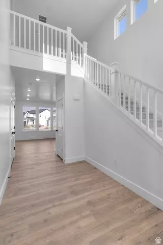 Entry Way - 2414 W Santa Fe Dr, Mapleton, UT 84664 photo 1 of 2