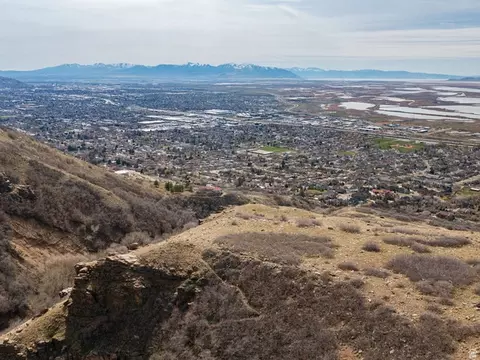 Undisclosed, Centerville, UT 84014 photo 14