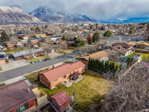 View/Area - 556 S 450 E, Orem, UT 84097 photo 3 of 10