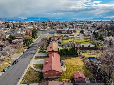 View/Area - 556 S 450 E, Orem, UT 84097 photo 2 of 10