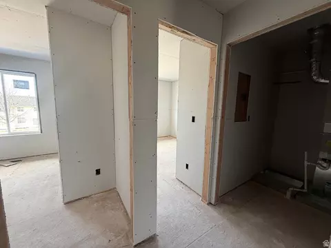 Entry Way - 817 S 270 E #4, Smithfield, UT 84335 photo 1 of 3