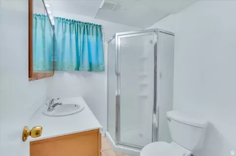 Bath - 369 E 500 N, American Fork, UT 84003 photo 2 of 3