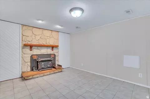 Living - 369 E 500 N, American Fork, UT 84003 photo 4 of 4