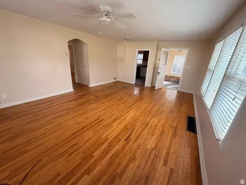 277 Odell Ln, North Salt Lake, UT 84054
