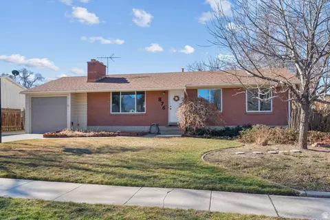 876 E Chariot Dr, Sandy, UT 84094