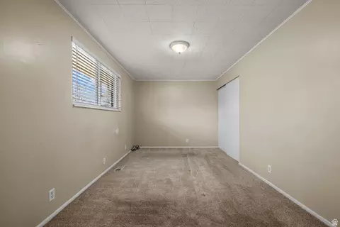 Bedroom - 876 E Chariot Dr, Sandy, UT 84094 photo 1 of 6