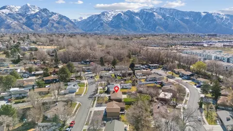 View/Area - 876 E Chariot Dr, Sandy, UT 84094 photo 11 of 11