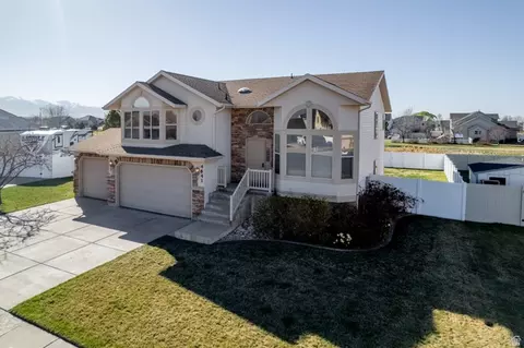4641 W 5675 S, Hooper, UT 84315