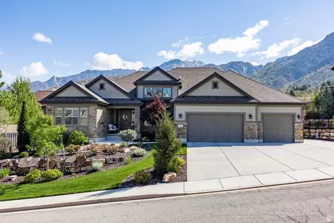 10847 S Hiddenwood Dr, Sandy, UT 84092