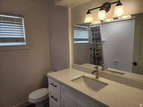 Bath - 545 S 100 E, Bountiful, UT 84010 photo 2 of 2