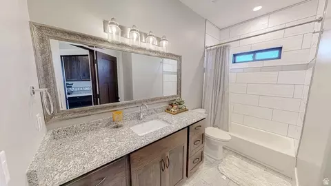 Bath - 1418 S 500 E, Salem, UT 84653 photo 2 of 4