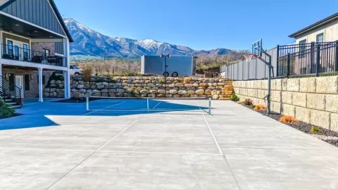 Exterior - 1418 S 500 E, Salem, UT 84653 photo 2 of 8