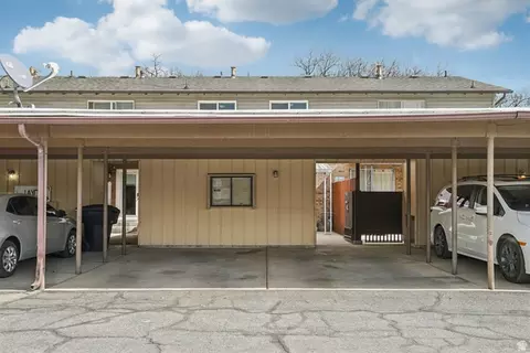 Exterior - 216 S 400 W, Orem, UT 84058 photo 2 of 8