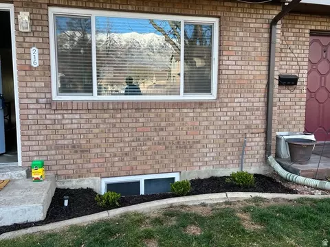 Exterior - 216 S 400 W, Orem, UT 84058 photo 7 of 8