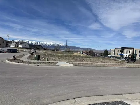 1241 E Talmage Ln E #31, Logan, UT 84341 photo 2