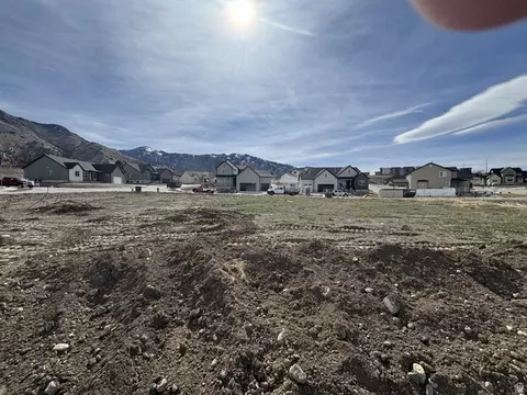 1241 E Talmage Ln E #31, Logan, UT 84341 photo 4