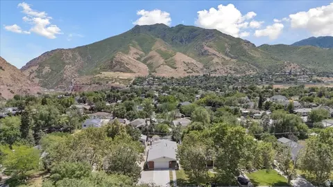 2963 S Grace St E, Salt Lake City, UT 84109