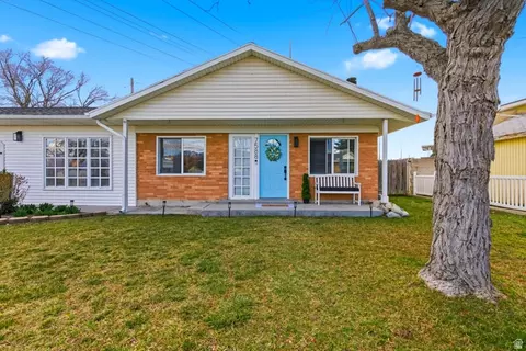 7588 S Jordan Dale Rd W, West Jordan, UT 84084