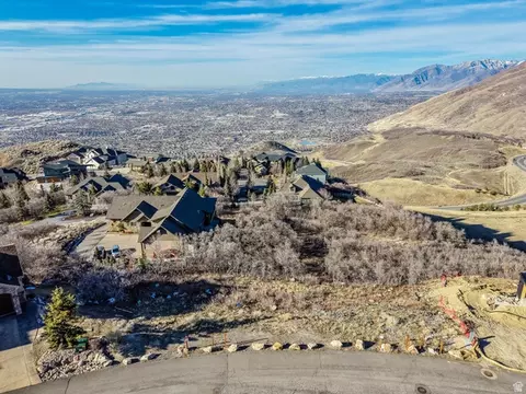 1565 E Trail Crest Ct #18, Draper, UT 84020 photo 3