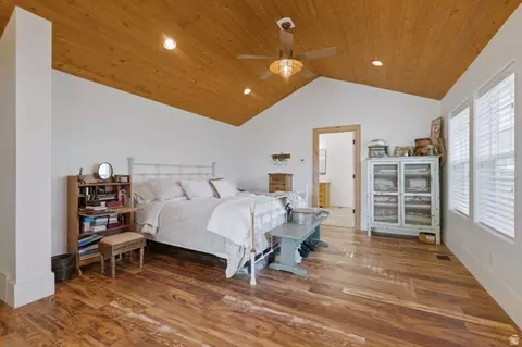 Bedroom - 16 S 200 E, Centerville, UT 84014 photo 1 of 7