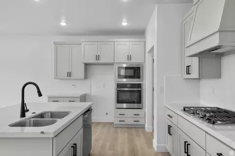 2820 W Aurora Ave, Mapleton, UT 84664 photo 4
